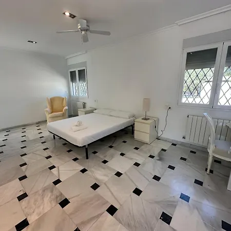 5 Bdr En San Juan Playa
