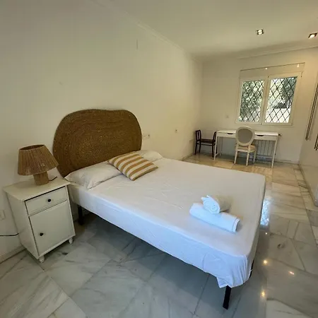 Villa 5 Bdr En San Juan Playa *